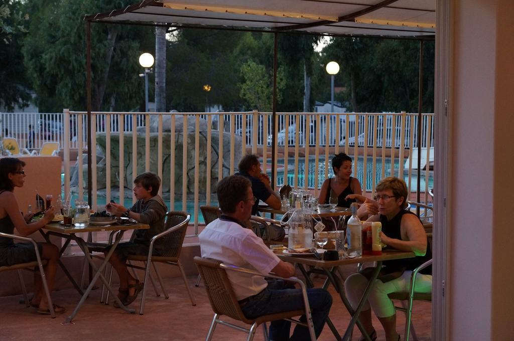 Camping Les Castors カルヴィ エクステリア 写真